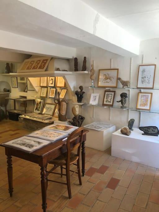 Appartement Chez L'Artiste มิแนร์ฟ ภายนอก รูปภาพ